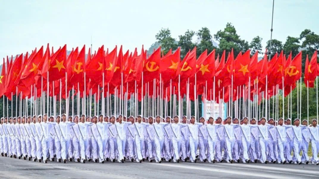 Vai trò chủ thể, vị trí trung tâm của nhân dân